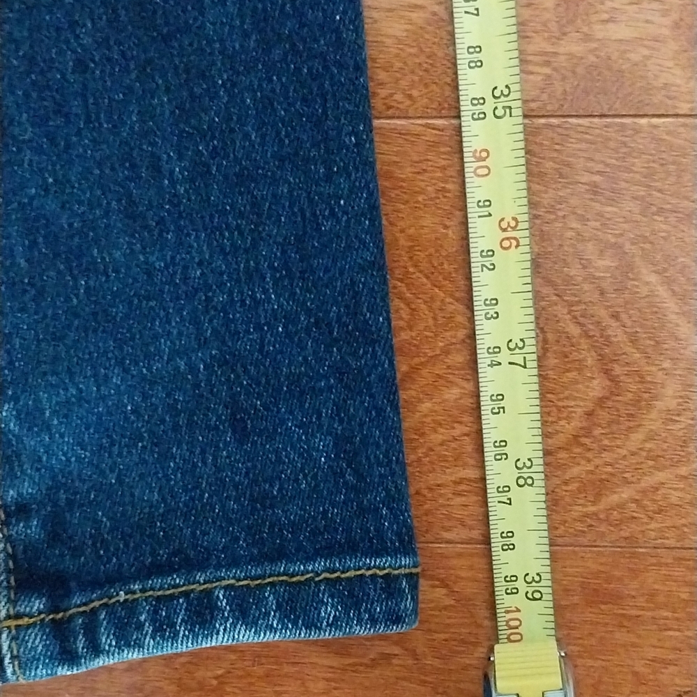 Vintage High Rise Jean - Picture 5 of 9